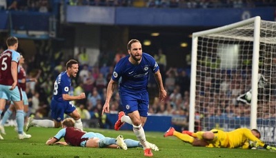 Gonzalo Higuain has scored 10 or more league goals in each of his past 11 seasons in Europe's top five leagues