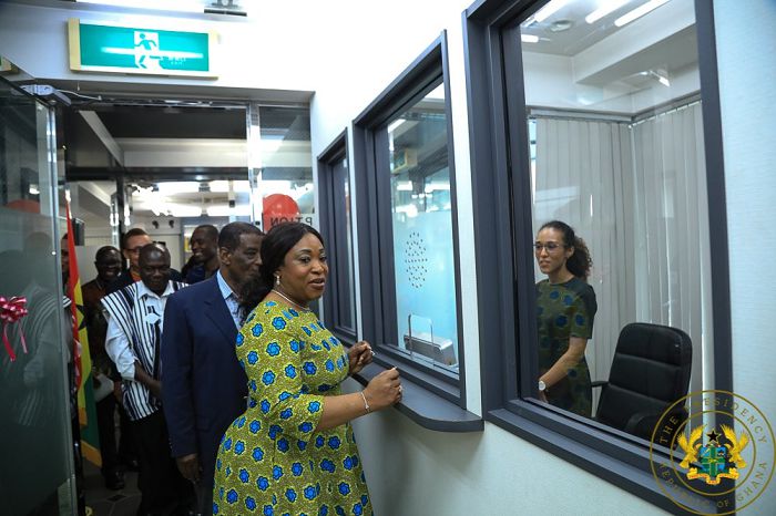 Minister for Foreign Affairs, Ms Shirley Ayorkor Botchway inaugurating the new passport application centre