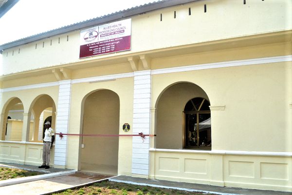 The Chairman of the AHPC Governing Board, Prof. Augustine Kwame Kyere, commended both the Health Ministry and the council for renovating the building to facilitate operations towards quality health delivery in the country.