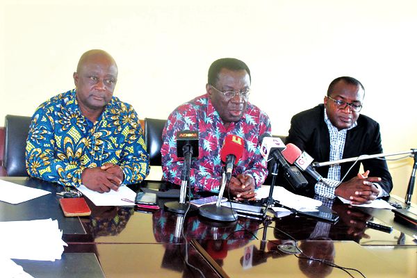 Prof. Ameyaw-Akumfi (middle), flanked by Oboaman Bofotia Boamponsem (left), Krontihene of the Sunyani Traditional Area and Mr Samuel Gyamera (right), all members of the anniversary committee briefing the media about the anniversary.