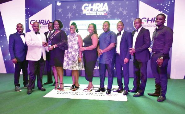 Joyce Awua, Senior Manager HR Operations receiving Employee Retention Award on behalf of MTN Ghana