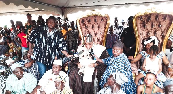 Tongraan, Kugbilsong Nanlebegtang addressing the durbar to climax the Golob Festival