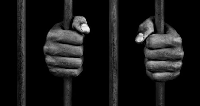 Ex-convict stabs father to death 