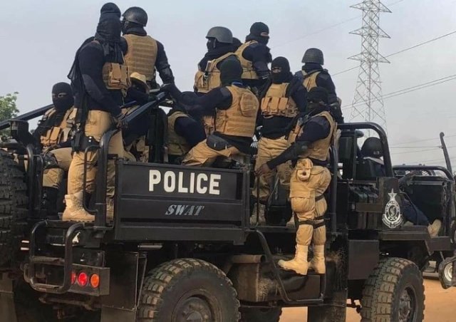 National Security operatives wear masks to protect against mosquitoes – Commander 
