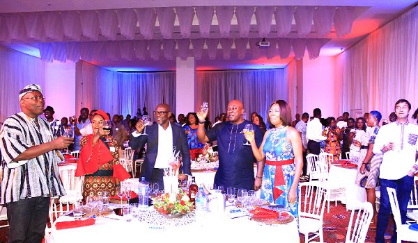  Mr Carlos Ahenkorah, (2nd right), Mr Kwaku Sakyi Addo (3rd left), Chairman of the Board of the National Communications Authority, Ms Mitwa Kaemba Ng’ambi (2nd left) and other officials of the company toasting to launch the AirtelTigo business. Picture: GABRIEL AHIABOR