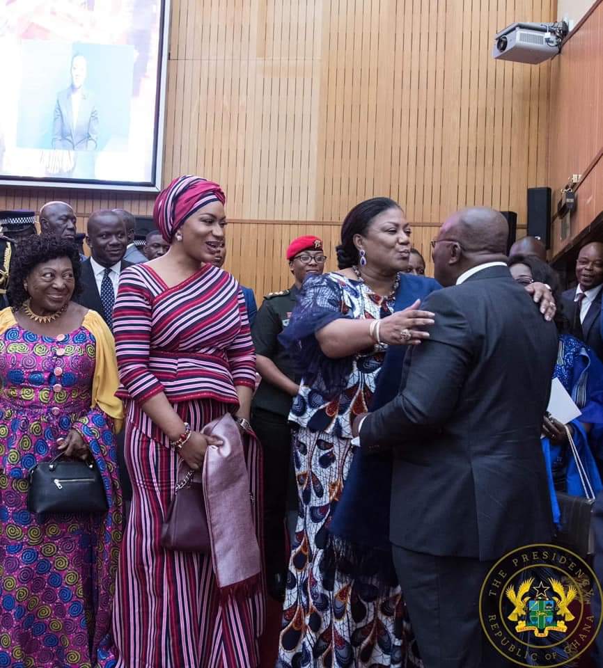 Akufo-Addo's presidential kiss with Mama Becca