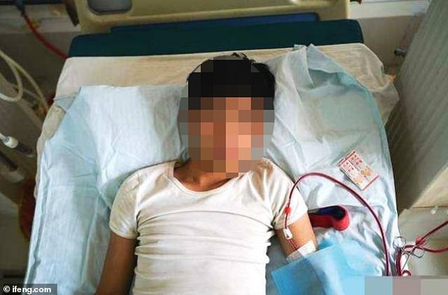 Chinese man disabled for life after selling kidney to buy iPhone