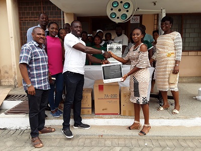 Call@2012 donates equipment to Mamprobi Polyclinic