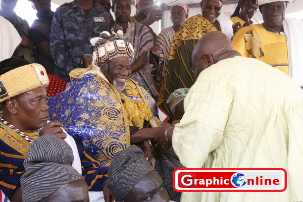 President Akufo-Addo congratulates the new Yaa Naa Abukari Mahama 