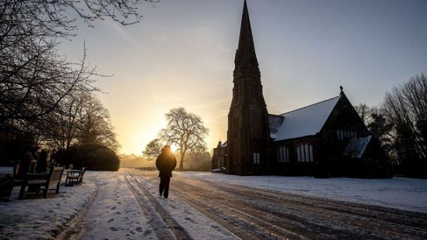 UK weather: Coldest night of winter so far as Scotland reaches -13C