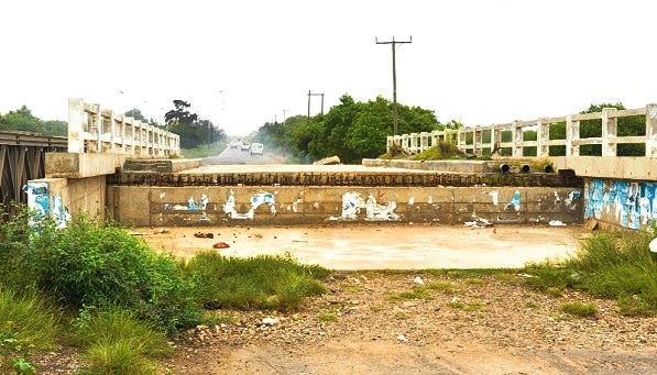 Construction work on the bridge has stalled, leaving it unusable. Picture: Nii Martey M. Botchway