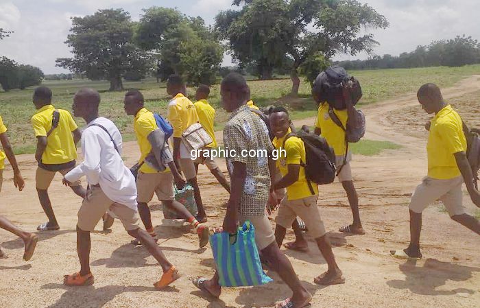 Flashback: Some students of the Sandema SHTS on their way home after the school was closed down
