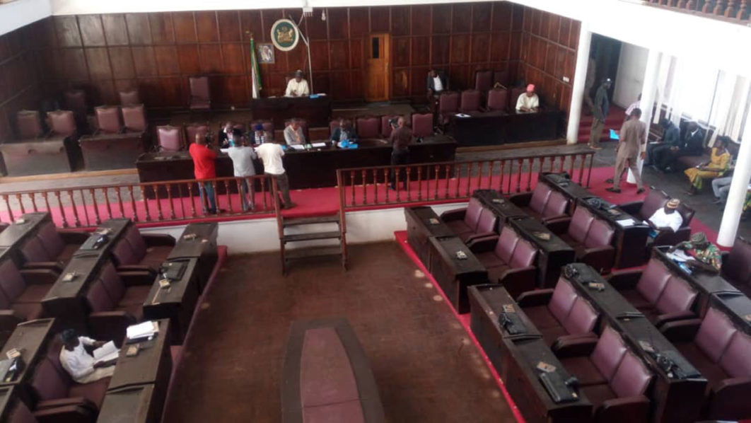 Nigerian lawmakers flee chamber after snake falls from roof