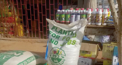 Some of the subsidised fertiliser being sold on the open market in Burkina Faso