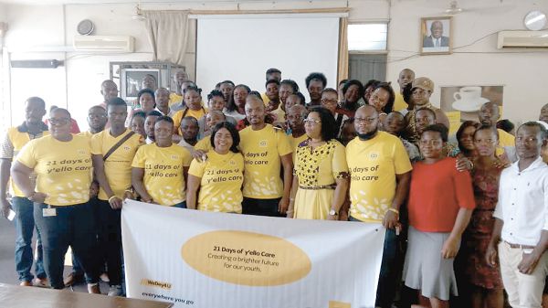 The beneficiaries of National Youth Authority livelihood empowerment project with some officials of both the National Youth Authority and MTN Ghana