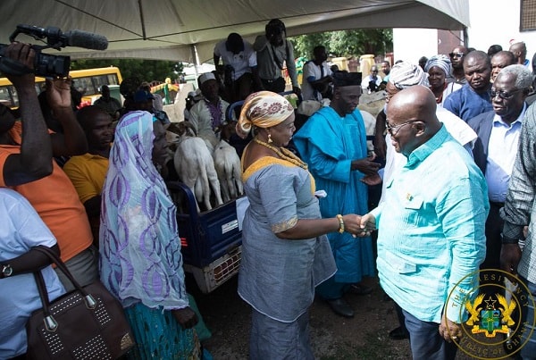 President Nana Addo Dankwa Akufo-Addo exchanging pleasantries with residents of WA at the ceremony 