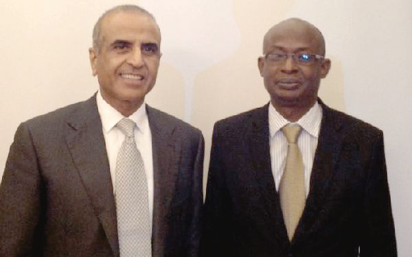  Mr Sunil Bharti Mittal (left), the Honorary Chairman of ICC &amp; Founder of Airtel, with the ICC Ghana Secretary General, Mr  Emmanuel Doni-Kwame 