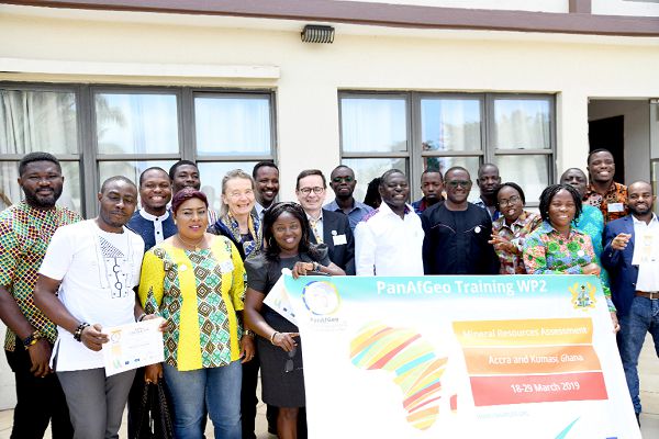 Mr.Benito Owusu-Bio,Deputy Minister of Lands and Natural Resources with participants after the closing ceremony of the one week workshop. Picture: EBOW HANSON 
