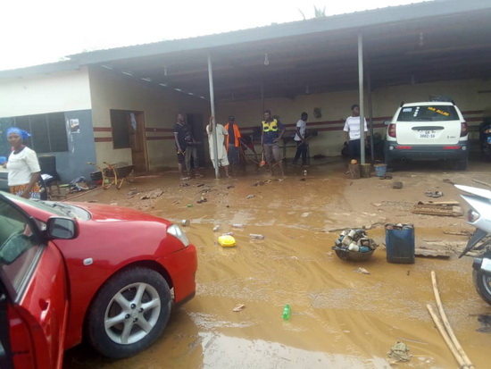 Rains plunge Sekondi/Takoradi into darkness, submerge town under water