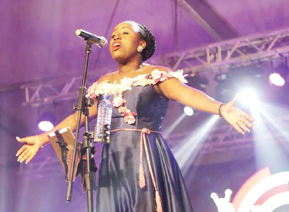 Diana Hamilton performing at the event