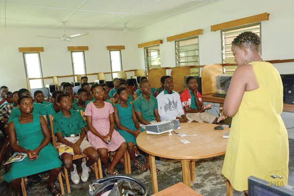 Akorfa Edjeani (back to camera), addressing the students