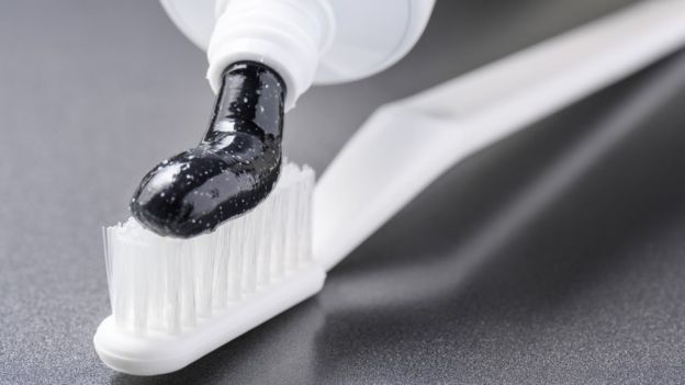 Charcoal toothpastes 'don't whiten teeth'
