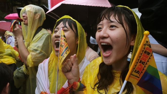 Taiwan legalises same-sex marriage