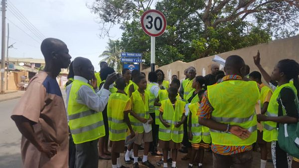  AMEND Ghana installs speed limit signs for schools in Accra