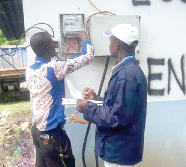 The PDS officials disconnecting one of the debtors