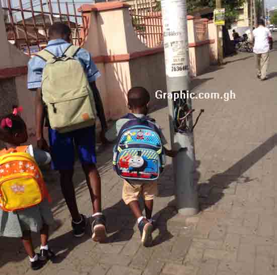 Pedestrians in danger as naked live wires on Accra streets portend electrocutions