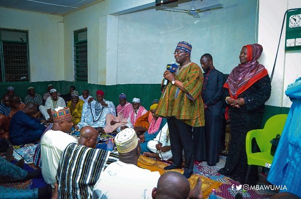 Vice-President Mahamudu Bawumia interacting with Muslim faithfuls at Chereponi