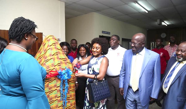  Lady Jonah (3rd right) and Prof. Dora Edu-Buandoh (left) inaugurating the facility. Looking on is Sir Sam Jonah (right)