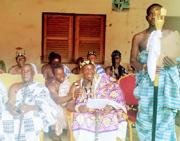 Togbega Gblemor X, the Paramount Chief of Liati Traditional Area addressing the durbar