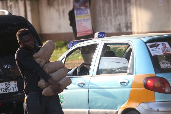 Yam sellers invade Accra streets