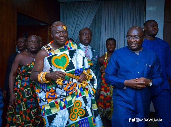 From the UPSA lecture, the Asantehene, Otumfuo Osei Tutu II visited Vice President Dr Mahamudu Bawumia at the seat of government at the Jubilee House in Accra.