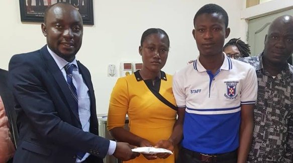 SHS graduate gets full scholarship after Akufo-Addo’s intervention