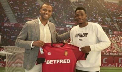 Baba Rahman extends Chelsea contract, joins Mallorca on loan