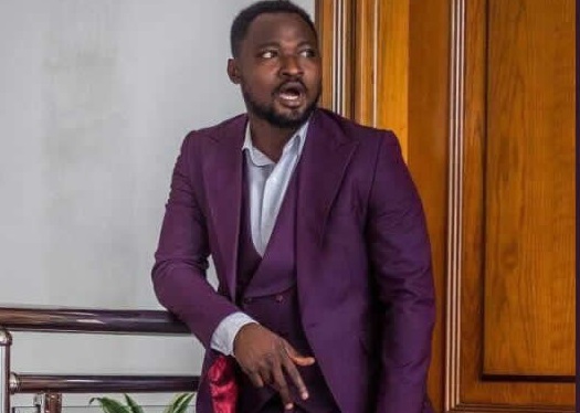 Funny Face afraid of showing his woman in public