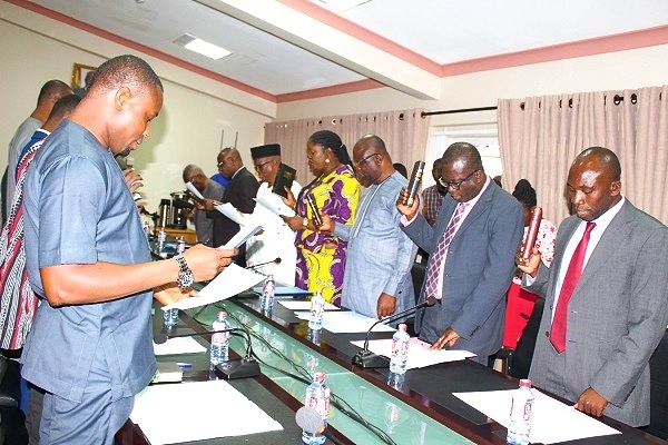 The members of the Governing Council of the UDS taking the oath of office 