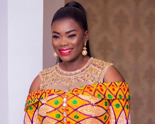 Ghana's Most Beautiful 2011 Akua Amoakowaa says she is better off without friends