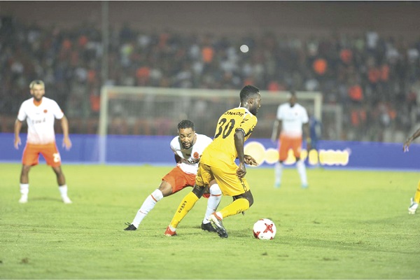 Ashgold’s Eric Donkor outwits his Berkane marker duing last Saturday’s match