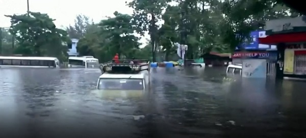 Bihar and Uttar Pradesh: Floods bring chaos
