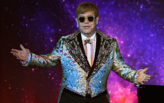 Elton John describes Michael jackson 'mentally ill' and 'disturbing'