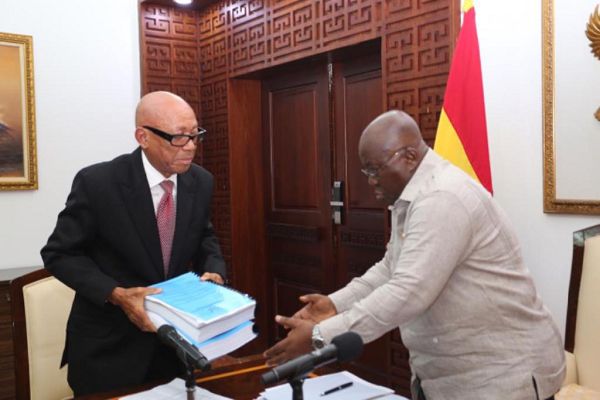 Law Lecturer challenges government’s rejection of Short Commission's adverse findings