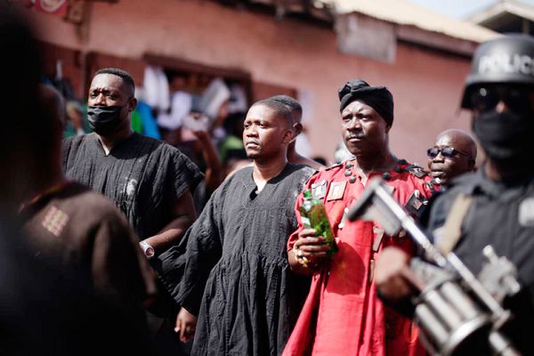  Odehye Kwadwo Kesse  Antwi, the new Okuapehene being introduced to the kingmakers