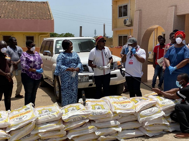 #Covid-19: John Boadu gives to underprivileged