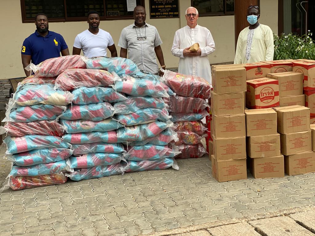Ibrahim Mahama donates food for 10,000 households as part of Covid-19 fight