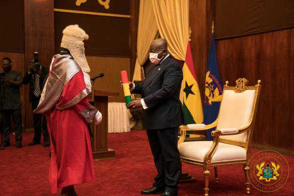 Akufo-Addo swears in 6 Justices of the Court Of Appeal