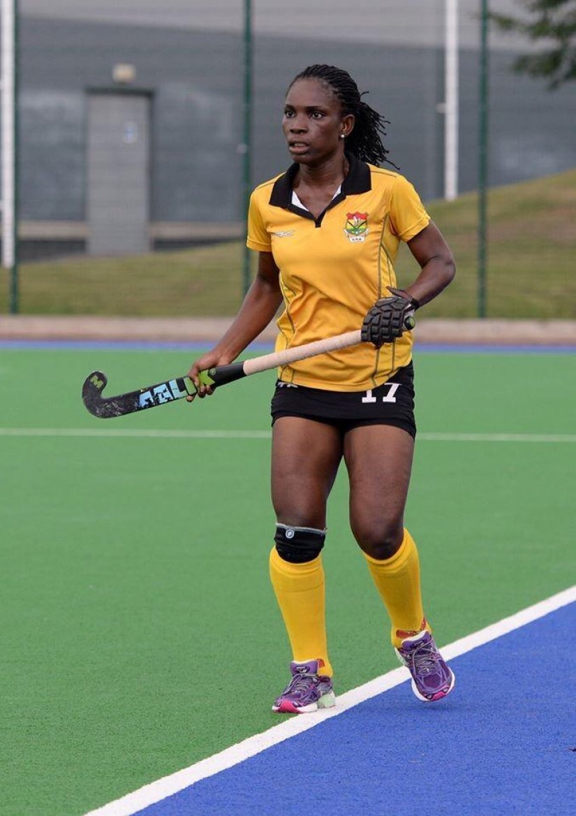 Hockey star advises athletes to invest in their future