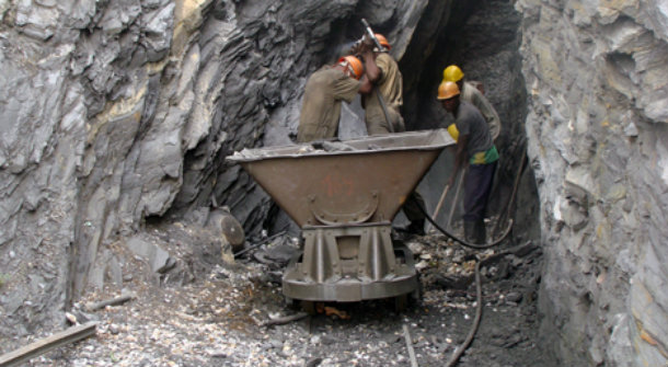 Small Scale Miners demand more from NPP Manifesto